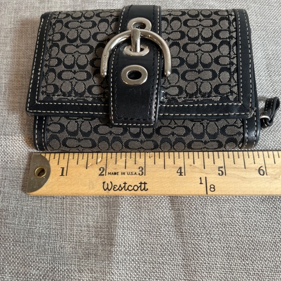 Coach trifold wallet - Picture 3 of 4